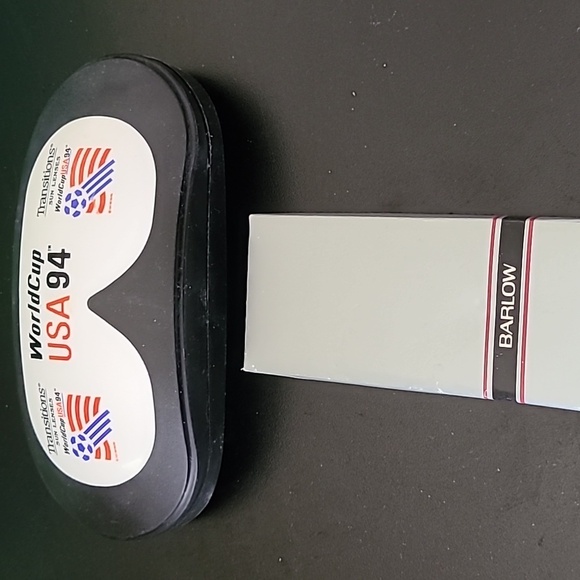Vintage world cup 1994 glasses and key flob - Picture 1 of 2